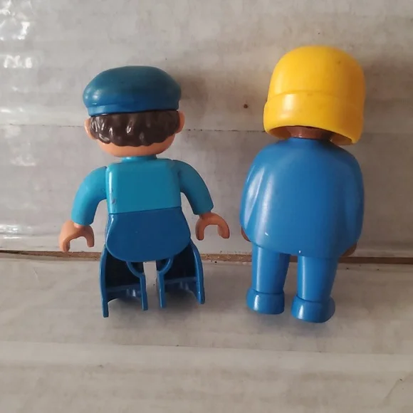 Kids Toy Figurine Set Of 6- Blue, Yellow, Red - Picture 11 of 15